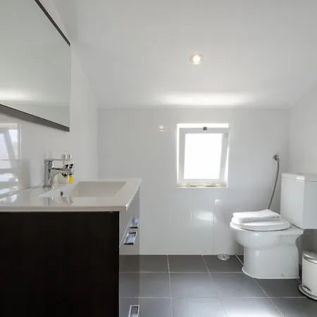 118 D - Avenida Roof Apartman