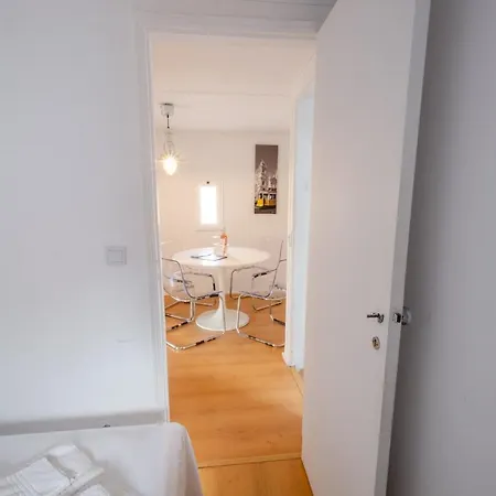 118 D - Avenida Roof * Lissabon