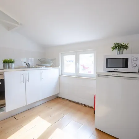 118 D - Avenida Roof * Lissabon